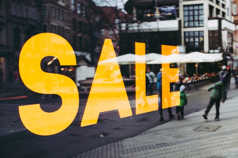 Röda siffror för årets Black Friday-period